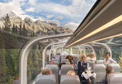 Rocky Mountaineer GoldLeaf dome