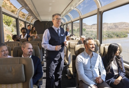 Rocky Mountaineer Host and guests on Rockies to the Red Rocks